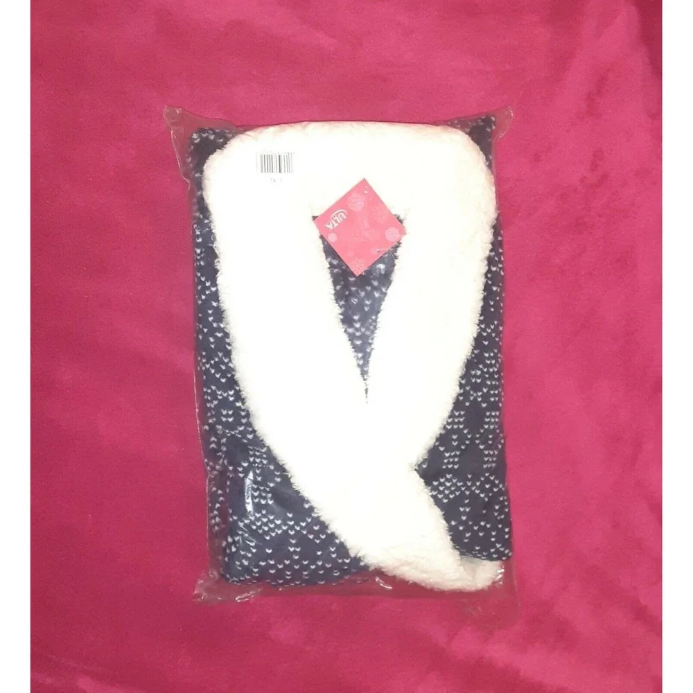 ULTA Navy Blue White Fair Isle Plush Faux Shearling Robe Women's L/XL New - Picture 2 of 4